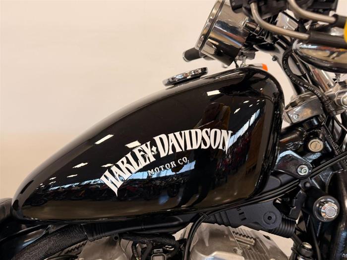 Ducati Vicenza - HARLEY-DAVIDSON XL 883L Sportster 883 SuperLow | ID 40006