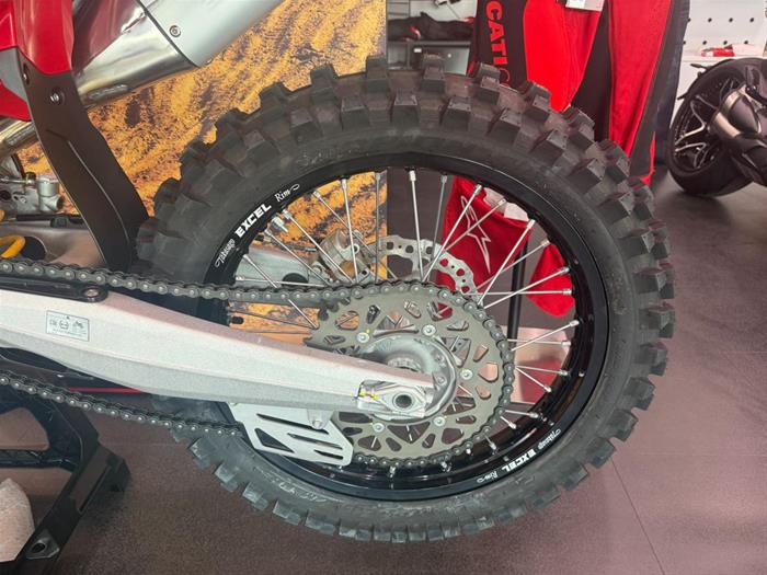 Ducati Vicenza - DUCATI Desmo450 MX | ID 40205