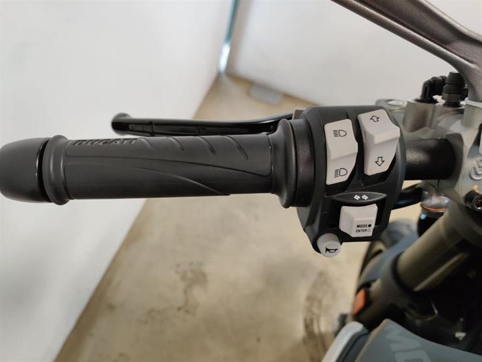 Ducati Vicenza - DUCATI Monster 937 | ID 41110