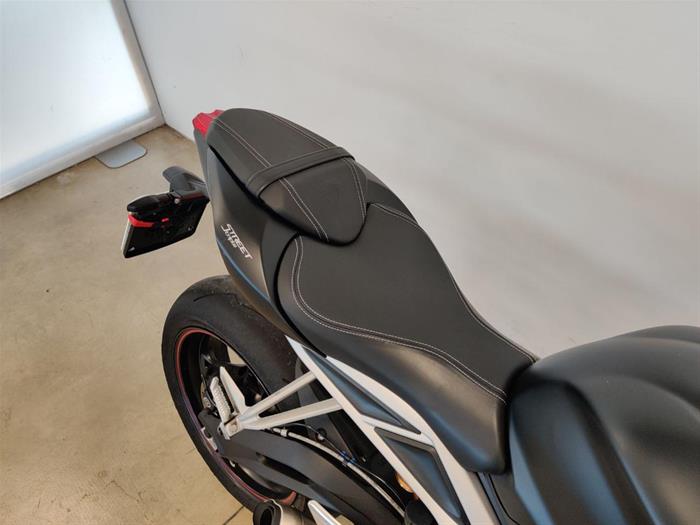 Ducati Vicenza - TRIUMPH Street Triple 765 | ID 41391