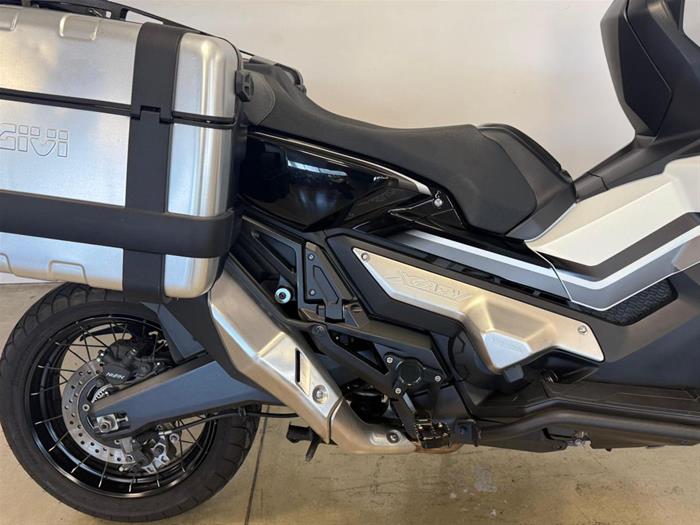 Ducati Vicenza - HONDA X-ADV 750 | ID 41412