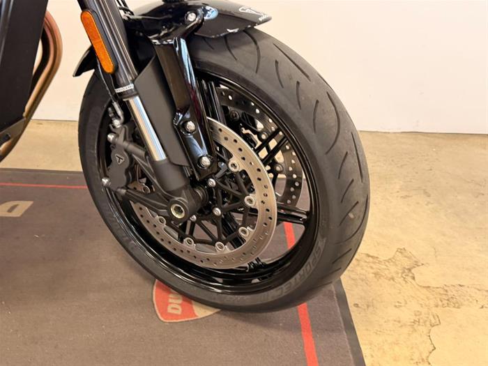 Ducati Vicenza - TRIUMPH Speed Twin | ID 41429